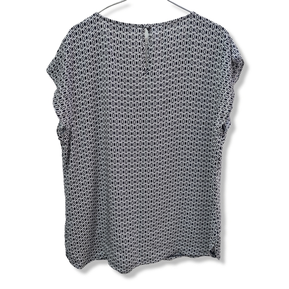 Size- L, JACQUI.E top - Picture 2 of 4